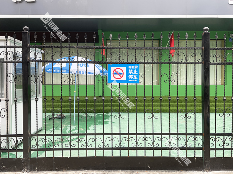 鐵藝圍欄護(hù)欄