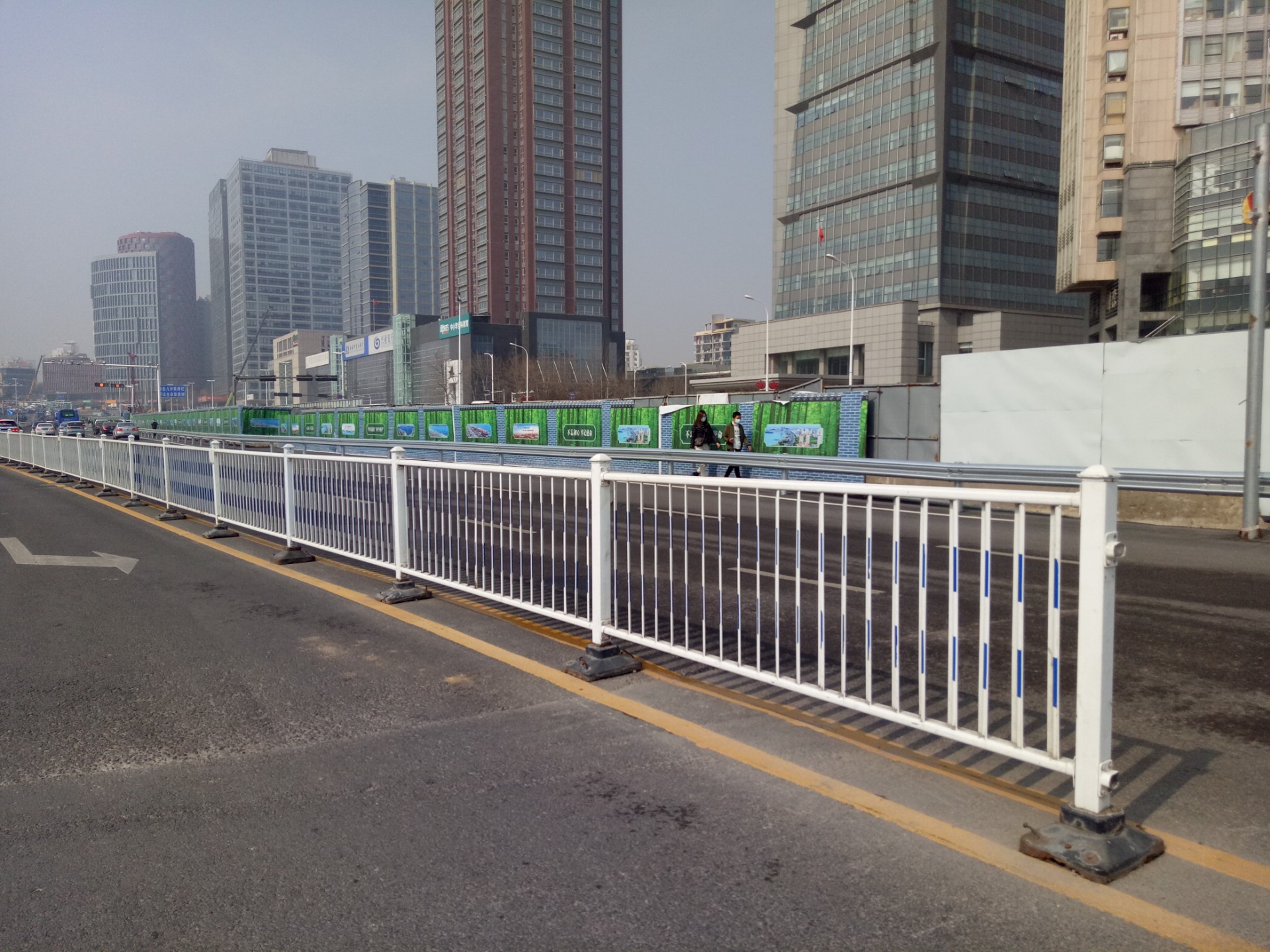 道路護欄欄桿